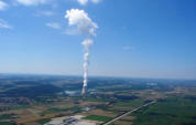Kernkraftwerkt Isar / Ohu bei Landshut in Niederbayern